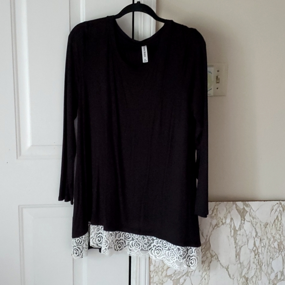 Womens pullover top